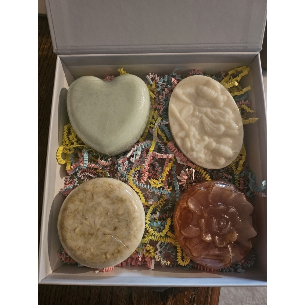 Handmade Assorted Soap Set Multipack, Multicolor Heart Floral Bars